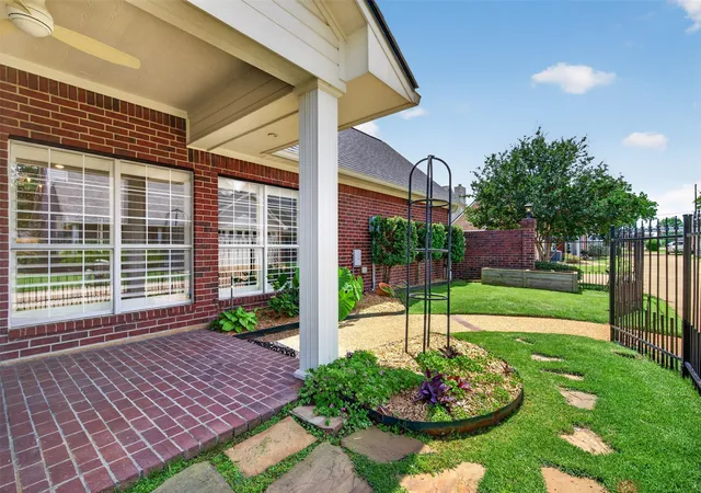 Homes for sale in Bossier City, LA | 3635 Greenacres Pl Dr #342, Bossier City, LA 71111 | MLS# 21263531
