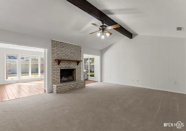 Homes for sale in Henrietta, TX | 1701 E Spring St, Henrietta, TX 76365 | MLS# 21264378