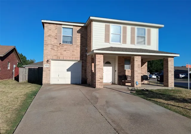 Photo 3 of Single family home for sale at 4014 China Elm Dr, Dallas, TX 75212 | MLS# 21255004 | Listing updated on 2026-09-04