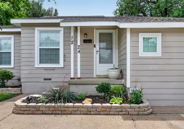 Photo 4 of Single family home for sale at 1224 Marion Ave, Fort Worth, TX 76104 | MLS# 21258504 | Listing updated on 2026-07-05