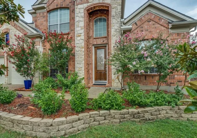 Homes for sale in Irving, TX | 10327 Offshore Dr, Irving, TX 75063 | MLS# 21254119
