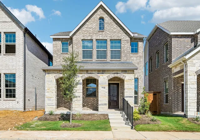 Photo 1 of Sale Pending at 2740 Teton St, Denton, TX 76210 | MLS# 21264191 | Listing updated on 2026-09-29