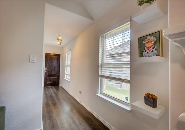 Photo 3 of Single family home for sale at 2529 Pettus Dr, Forney, TX 75126 | MLS# 21263758 | Listing updated on 2026-09-06
