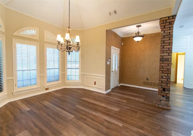 Photo 2 of Single family home for sale at 3014 Pecan Ridge Dr, Rowlett, TX 75088 | MLS# 21264543 | Listing updated on 2026-09-26