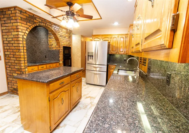 Photo 4 of Single family home for sale at 3014 Pecan Ridge Dr, Rowlett, TX 75088 | MLS# 21264543 | Listing updated on 2026-09-26