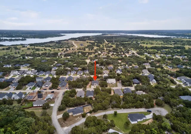 Homes for sale in Granbury, TX | 5707 San Jacinto Dr, Granbury, TX 76048 | MLS# 21264710