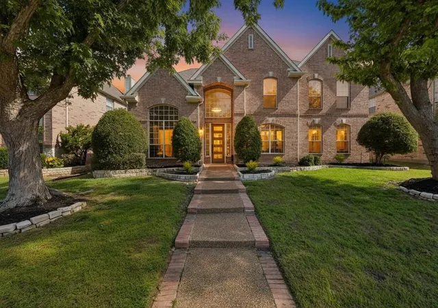 Homes for sale in Plano, TX | 3409 Burnet Dr, Plano, TX 75025 | MLS# 21254462