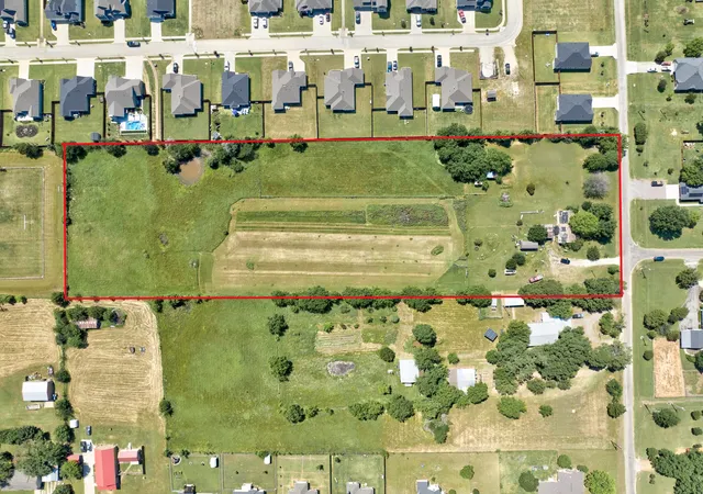 Photo 1 of Land for sale at 305 Swaha Dr, Tioga, TX 76271 | MLS# 21254013 | Listing updated on 2026-10-02