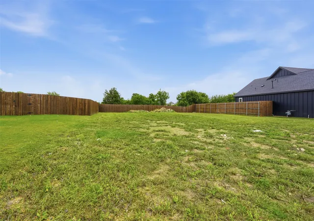 Homes for sale in Godley, TX | 572 Highview Ct, Godley, TX 76044 | MLS# 21263424