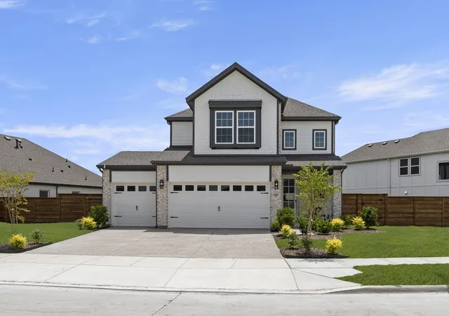 Photo 1 of Single family home for sale at 2000 Blossom St, Mesquite, TX 75181 | MLS# 21264882 | Listing updated on 2026-07-18