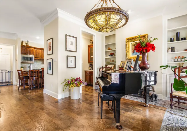 Photo 3 of Single family home for sale at 40 Enclave Ct, Waco, TX 76708 | MLS# 21250524 | Listing updated on 2026-08-20