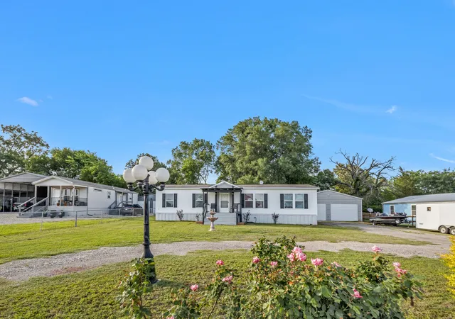 Homes for sale in Quitman, TX | 331 Little River Bnd, Quitman, TX 75783 | MLS# 21264792