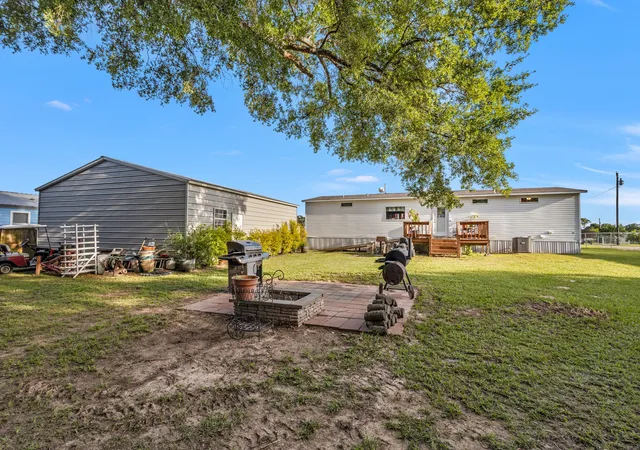 Homes for sale in Quitman, TX | 331 Little River Bnd, Quitman, TX 75783 | MLS# 21264792