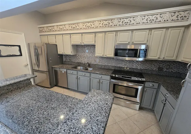 Photo 2 of Townhouse for sale at 2117 Brook Mount Ct, Carrollton, TX 75006 | MLS# 21264662 | Listing updated on 2026-07-20