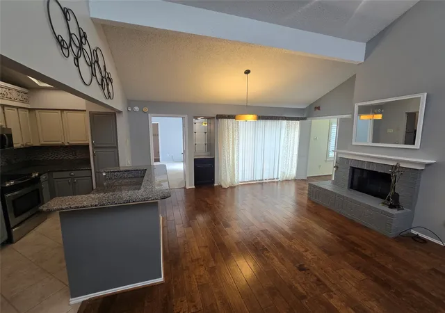 Photo 4 of Townhouse for sale at 2117 Brook Mount Ct, Carrollton, TX 75006 | MLS# 21264662 | Listing updated on 2026-07-20