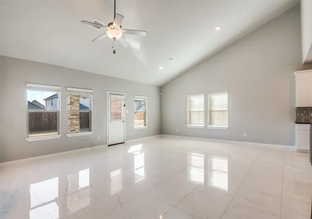 Photo 3 of Single family home for sale at 3225 Feller Ln, Royse City, TX 75189 | MLS# 21265027 | Listing updated on 2026-09-19