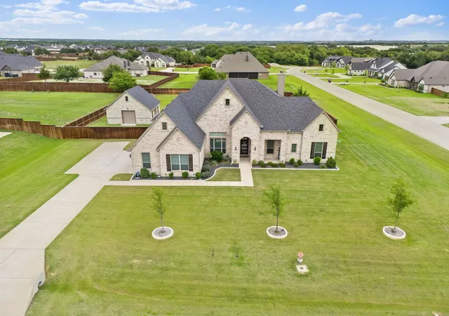 Homes for sale in Midlothian, TX | 6060 Palomino Wy, Midlothian, TX 76065 | MLS# 21264699