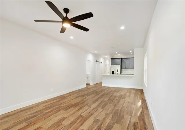 Photo 4 of Single family home for sale at 413 N Colbert Ave, Sherman, TX 75090 | MLS# 21263293 | Listing updated on 2026-10-07
