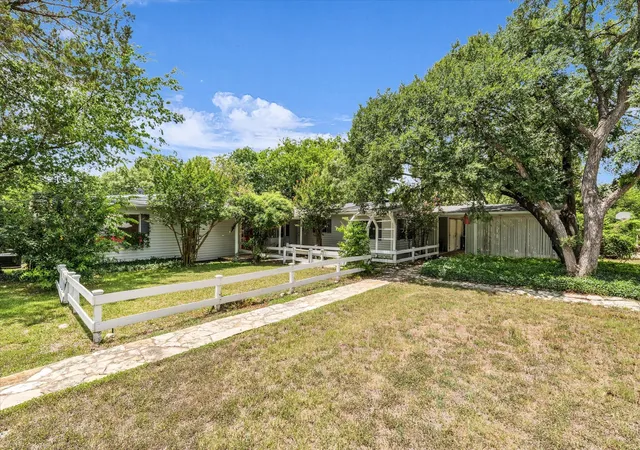 Homes for sale in Clifton, TX | 279 County Road 1710, Clifton, TX 76634 | MLS# 21265053