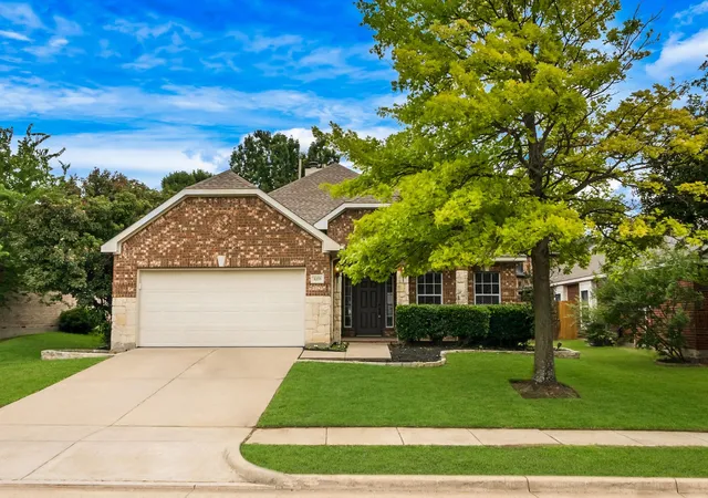 Photo 1 of Sale Pending at 8358 Davis Dr, Frisco, TX 75036 | MLS# 21262215 | Listing updated on 2026-07-24