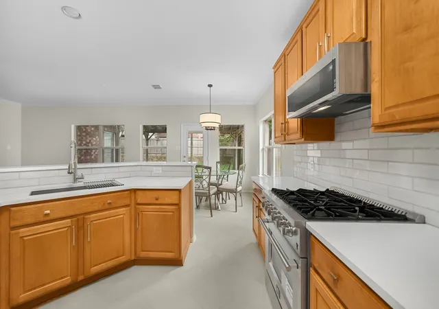 Photo 3 of Sale Pending at 8358 Davis Dr, Frisco, TX 75036 | MLS# 21262215 | Listing updated on 2026-07-24