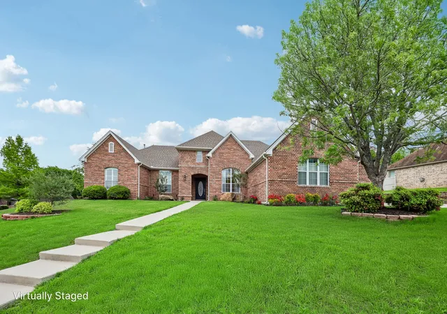 Homes for sale in Weatherford, TX | 2201 Riverwood Dr, Weatherford, TX 76087 | MLS# 21252379