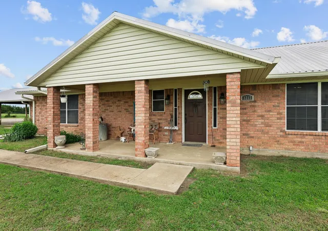 Homes for sale in Leonard, TX | 1217 County Road 4705, Leonard, TX 75452 | MLS# 21261189