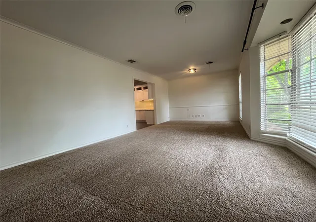 Photo 4 of Sale Pending at 1409 Hillcrest St, Ennis, TX 75119 | MLS# 21264909 | Listing updated on 2026-07-20