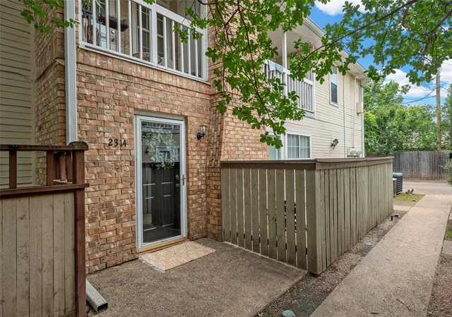 Photo 3 of Condo for sale at 2314 Melissa Dr, Waco, TX 76708 | MLS# 21264343 | Listing updated on 2026-07-23