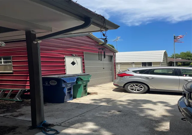 5th image of 1005 Gary St, Bridgeport, TX 76426 | MLS# 21264074