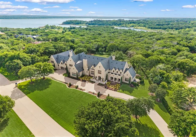 Photo 1 of Mansion for sale at 2105 Bayshore Dr, Flower Mound, TX 75022 | MLS# 21262135 | Listing updated on 2026-09-29