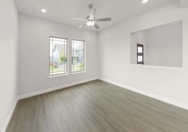 Photo 3 of Single family home for sale at 475 Shady Square Aly, Lavon, TX 75166 | MLS# 21265269 | Listing updated on 2026-08-31