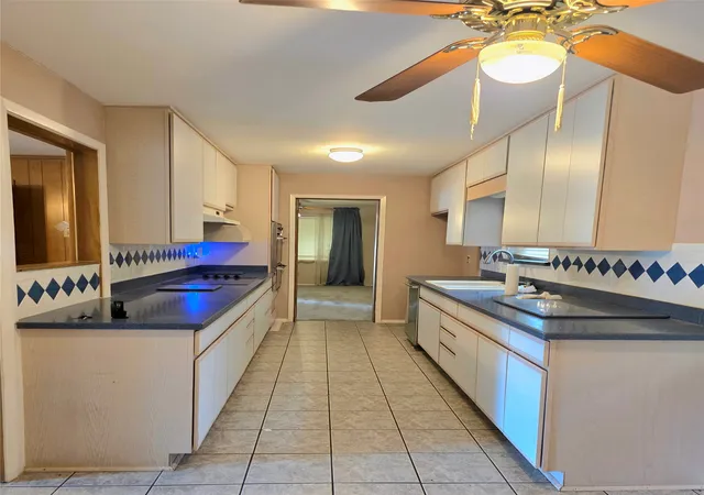 4th image of 10711 Clearbrook Ln, Dallas, TX 75218 | MLS# 21264257
