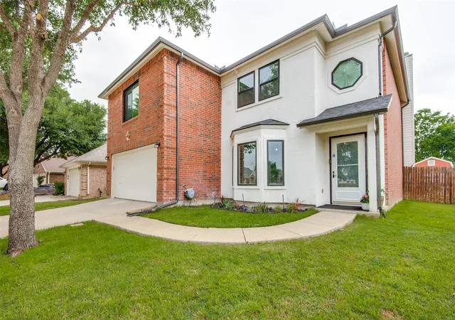 Homes for sale in Haltom City, TX | 5216 Chessie Cir, Haltom City, TX 76137 | MLS# 21262174