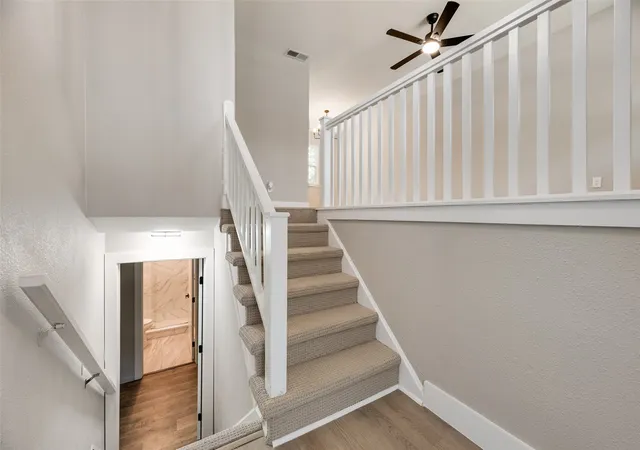 Photo 2 of Sale Pending at 206 Senter Valley Rd, Irving, TX 75060 | MLS# 21265331 | Listing updated on 2026-08-04