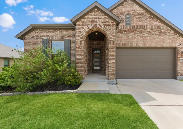 Photo 3 of Single family home for sale at 2320 Atlantic Ave, Anna, TX 75409 | MLS# 21265320 | Listing updated on 2026-08-30