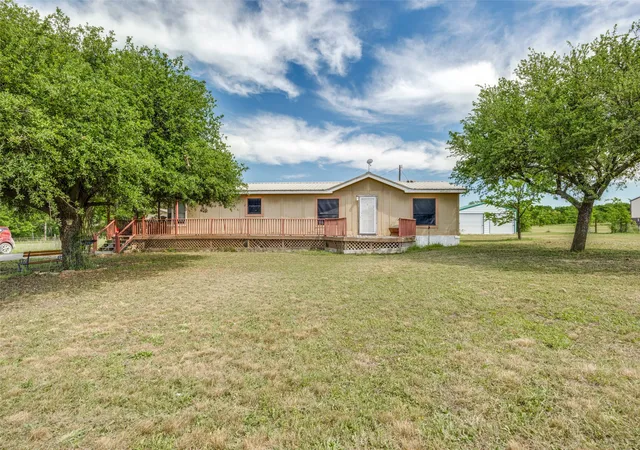 Homes for sale in Trenton, TX | 843 County Road 4900, Trenton, TX 75490 | MLS# 21255828