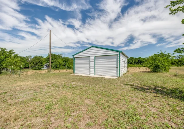 Homes for sale in Trenton, TX | 843 County Road 4900, Trenton, TX 75490 | MLS# 21255828