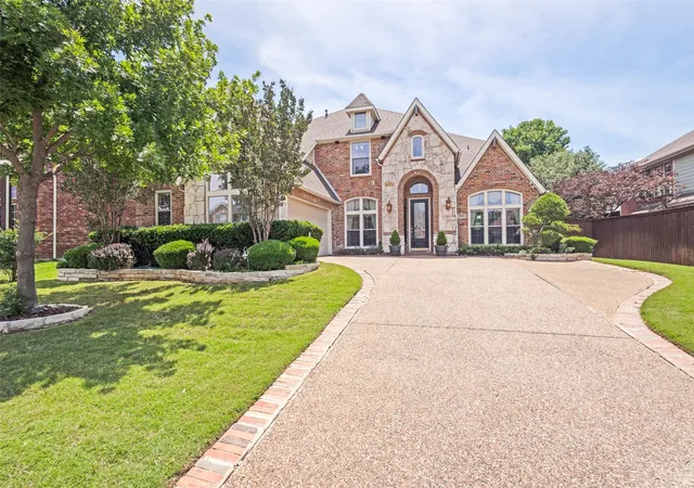 Photo 1 of Single family home for sale at 1909 Grand Park Pl, Flower Mound, TX 75028 | MLS# 21265397 | Listing updated on 2026-09-01