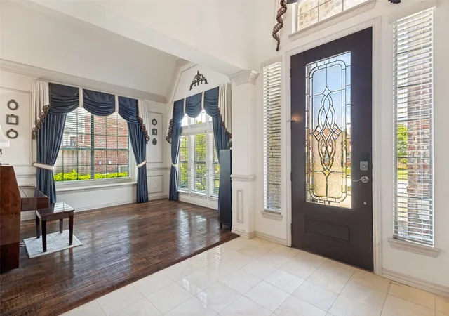 Photo 3 of Single family home for sale at 1909 Grand Park Pl, Flower Mound, TX 75028 | MLS# 21265397 | Listing updated on 2026-09-01