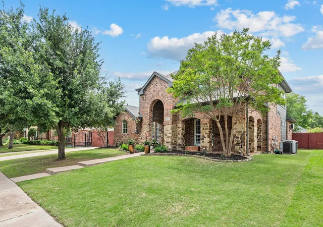 Photo 4 of Sale Pending at 1810 Green Trl, Keller, TX 76248 | MLS# 21254820 | Listing updated on 2026-07-27