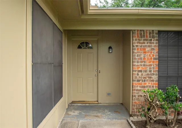 Homes for sale in Haltom City, TX | 5621 Brent Dr, Haltom City, TX 76148 | MLS# 21262933