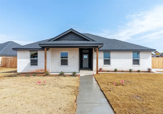 Photo 3 of Sale Pending at 7630 Hudson Wy, Abilene, TX 79602 | MLS# 21265533 | Listing updated on 2026-07-06