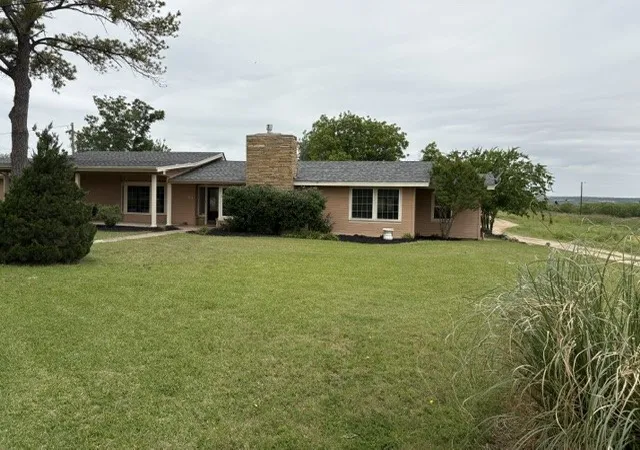 Homes for sale in Possum Kingdom Lake, TX | 623 N 2353 Rd, Possum Kingdom Lake, TX 76449 | MLS# 21265204
