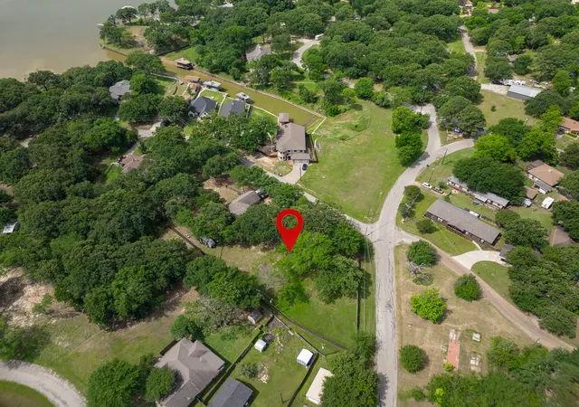 Homes for sale in Gun Barrel City, TX | 104 Autumn Wood Trl, Gun Barrel City, TX 75156 | MLS# 21258482