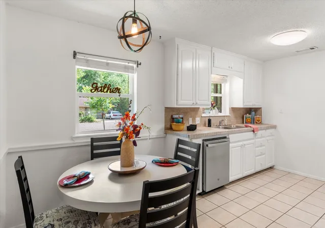 Photo 3 of Single family home for sale at 524 Park Ln, Mount Vernon, TX 75457 | MLS# 21265712 | Listing updated on 2026-09-30