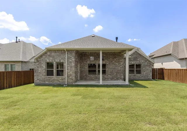 Homes for sale in Van Alstyne, TX | 700 Brazos Dr, Van Alstyne, TX 75495 | MLS# 21265722