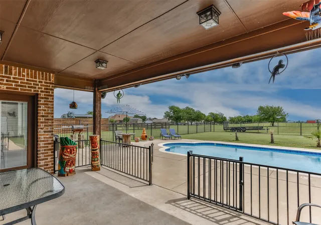 Homes for sale in Sanger, TX | 11210 Lakecrest Dr, Sanger, TX 76266 | MLS# 21258507