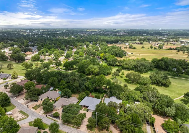 Photo 39 of Single family home for sale at 3808 Fairway Dr, Granbury, TX 76049 | MLS# 21265742 | Listing updated on 2026-10-03