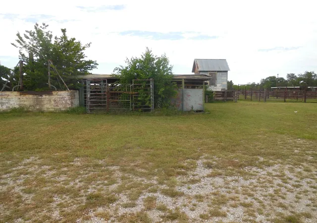 Homes for sale in Ranger, TX | 605 E Loop 254, Ranger, TX 76470 | MLS# 21265767